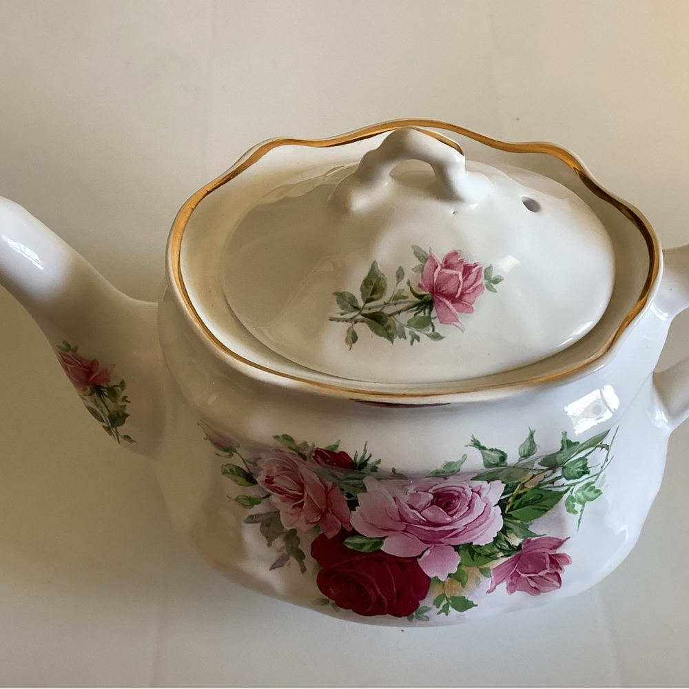 Floral Teapot with Pink and Red Roses by Arthur Wood & Son - Picture 2 of 8